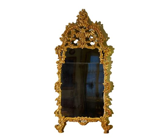Specchiera Luigi XV in legno intagliato e dorato, Torino XVIII secolo