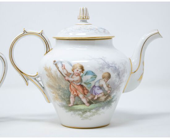 Late 19th century, Coffee maker and sugar bowl     