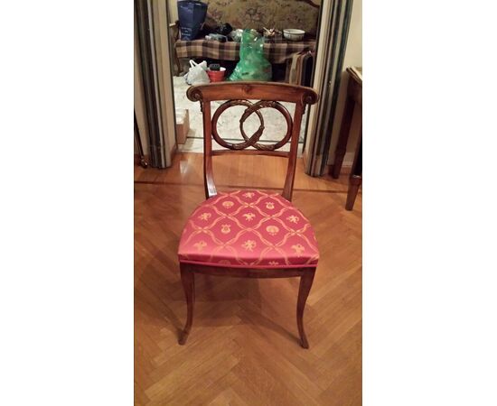 N.6 sedie in faggio di primi del XIX secolo con schienale cigno dorato.