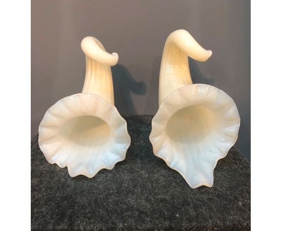 Pair of cornucopia vases in lattimo glass. Giulio Ferro. Murano.     