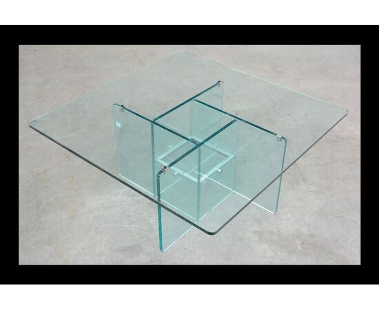 Tavolino da salotto in cristallo