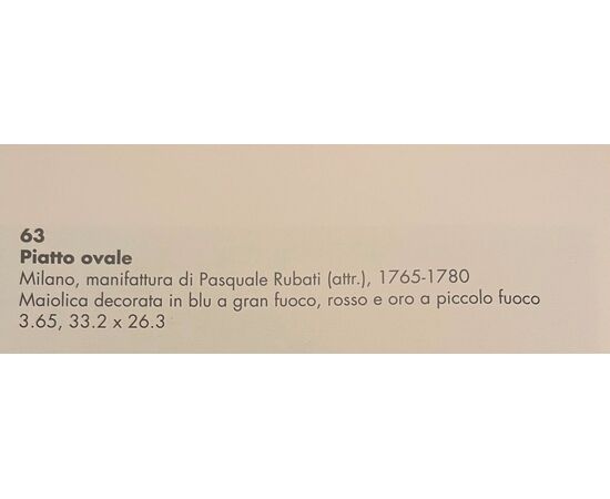Grande piatto ovale in maiolica con decoro stile Giappone,Imari,Manifattura di  Pasquale Rubati.Milano.