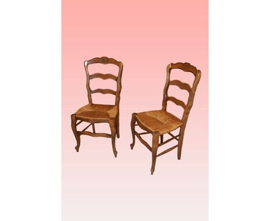 Gruppo di 8 sedie antiche stile provenzale di fine 1800 in legno di ciliegio