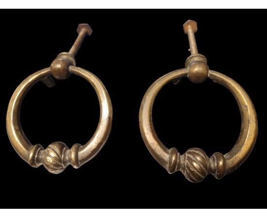 Bella coppia di maniglie in bronzo periodo impero 