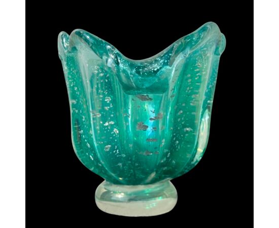 Vaso in vetro pesante iridato a conchiglia con inclusioni argento.Barovier & Toso.Murano.