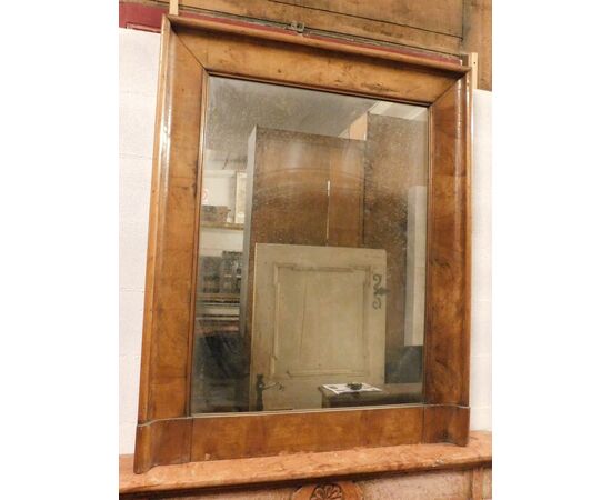 specc437 - specchiera in legno di noce lastronato, epoca  '800, misura cm L 104 x H 129