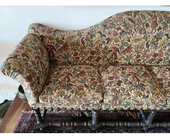Antico divano a rocchetto noce Lombardia '700