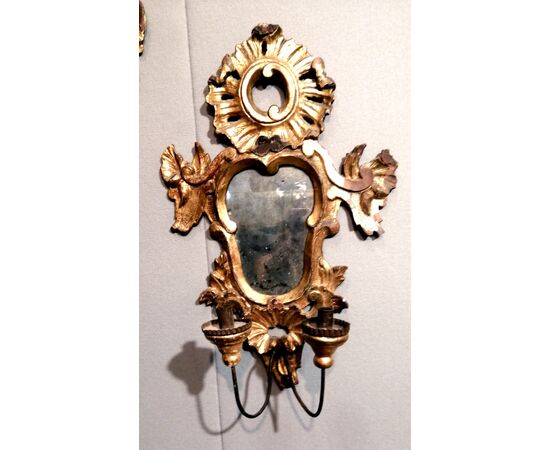 Specchiere con porta candeliere Luigi XV a foglia d'oro