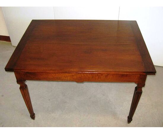 Antique table in solid walnut L.XVI late 1700 early 1800     
