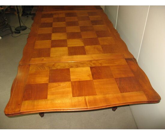 Tavolo vecchio rettangolare allungabile con tiri. Epoca 1930/50