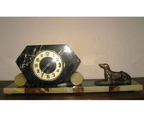 Antique marble table clock. Art Decò     