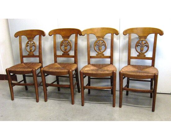Four chairs in walnut straw &quot;Vintage never used&quot;     