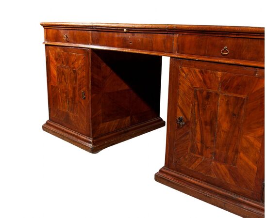 Double-sided writing desk with drawer, First half of the eighteenth century, Padua     
