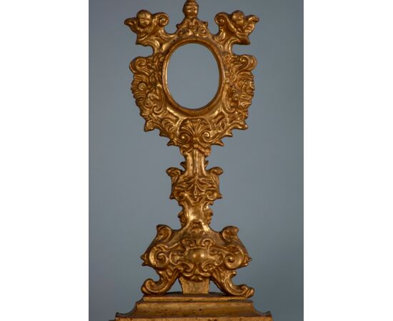 Italia, XVI secolo  Ostensorio, legno dorato