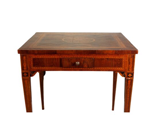 Giuseppe Maggiolini, Square and inlaid table     