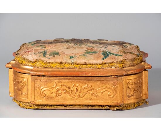 Venice, 18th Century, Golden embroidery box     