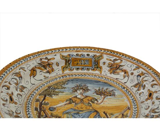 Pesaro, 1616, Allegory of Summer, Polychrome majolica plate with inscriptions: &quot;In Pesaro PSP&quot; and &quot;Istate del.1616.&quot;     