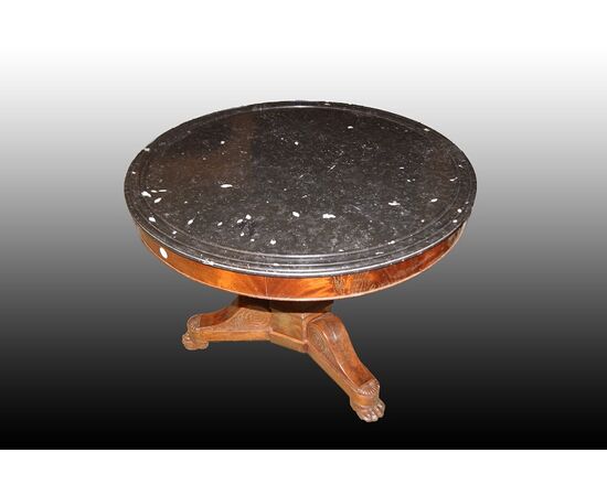Bellissimo tavolo stile Carlo X in legno di mogano e piuma di mogano con piano in marmo