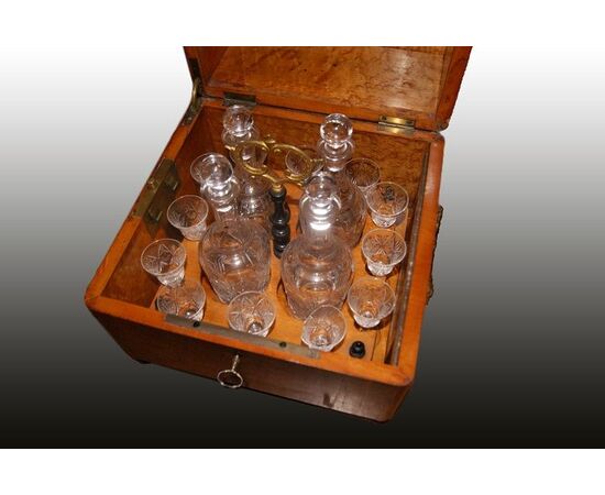 Antica scatola porta bottiglie liquori francese del 1800 Stile Carlo X in legno di palissandro con intarsi
