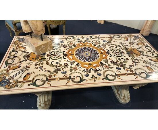Spettacolare Tavolo in marmo con basi - Venezia