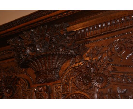 Antico armadio Normandia per matrimonio "mariage" del 1700 in legno di noce