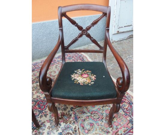 CENTER DESK IN MAHOGANY AND ARMCHAIR FROM THE END OF 800     