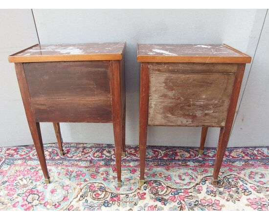 COPY OF LOUIS XVI STYLE BEDSIDE TABLES IN WALNUT FROM THE MID-1800s     