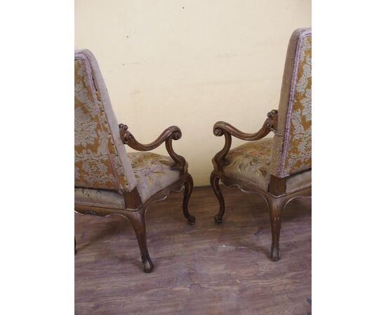 PAIR OF GOLDEN ARMCHAIRS STYLE JULY XV EARLY 800     