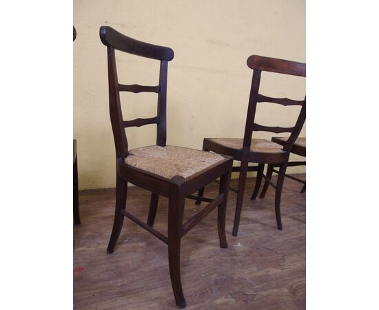 4 CHAIRS IN RUSTIC PIEDMONT WALNUT FROM THE END OF 800     