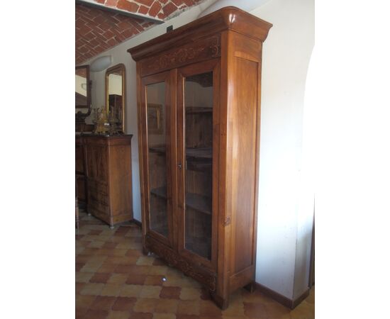 BOOKCASE WITH TWO DOOR INLAYS IN CARLO X STYLE WALNUT     