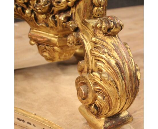 Italian lacquered and gilded round coffee table with glass top
