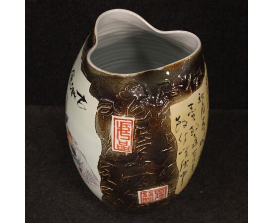 Vaso cinese in ceramica dipinta 