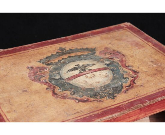 Scatola laccata con stemma, Toscana, '700