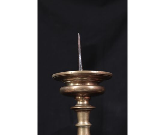 Coppia di candelieri in bronzo, Toscana, '500