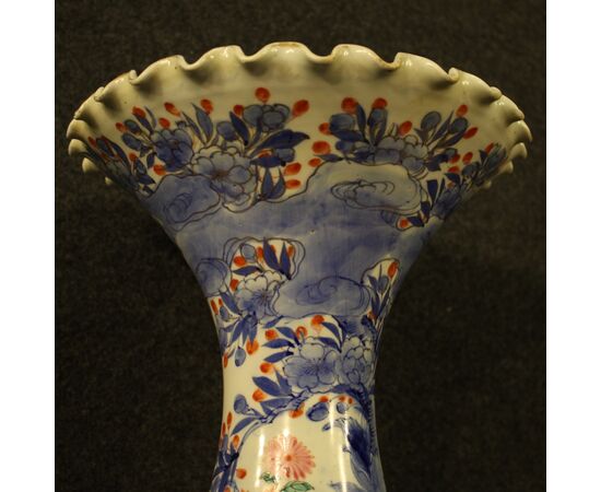 Japanese vase in glazed and painted ceramic from 20th century