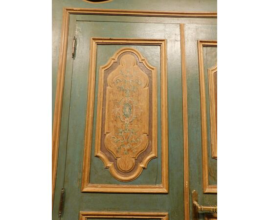 ptl569 - double-leaf door or cabinet, meas. max cm l 213 xh 275     