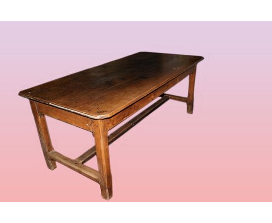 Grande tavolo rustico di inizio 1800 in legno di noce con cassetto