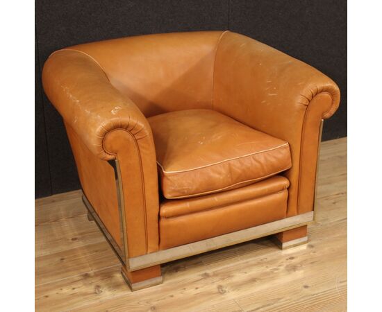 Italian design armchair in leather from the 70s