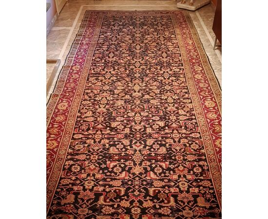 Importante tappeto Caucasico Gharabagh, epoca inizio XIX secolo. Misure 210 x 5.20.