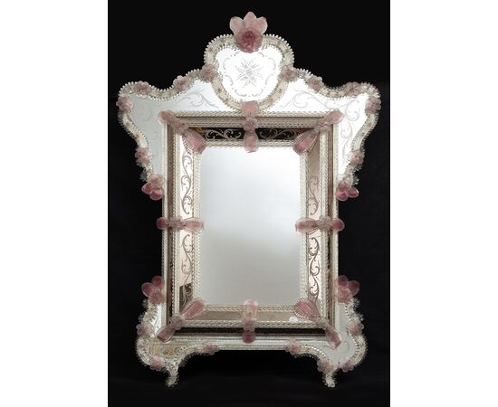 Specchiera antica stile Luigi XV Veneziana in vetro di murano appartenente agli inizi del XX secolo.
