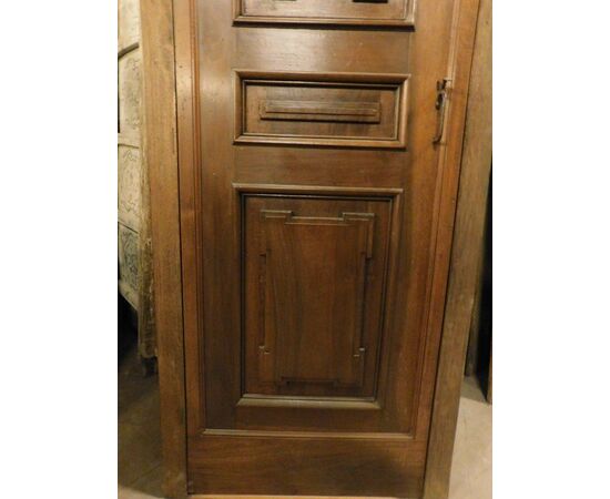 pts503 pair of walnut doors period end 700 mis. 70.5 cm xh 207 mm thick. 5 cm
