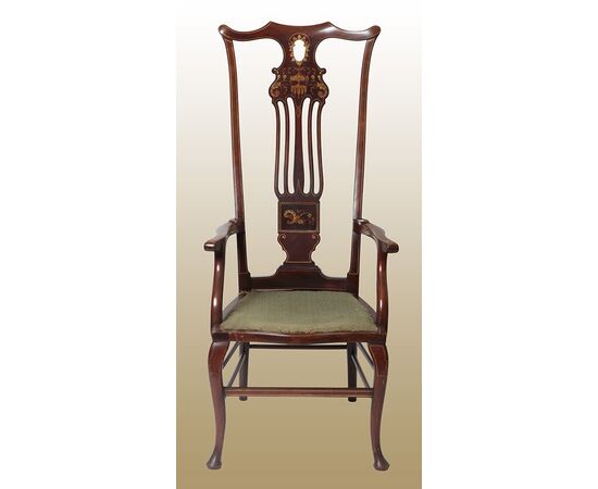 Bellissima poltrona vittoriana Correct Chair del 1800 in legno di mogano riccamente intarsiato