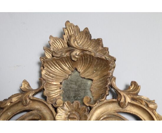 Antico specchio epoca Luigi Filippo metà 800 foglia oro e specchiera al mercurio. Mis 90 x 54 