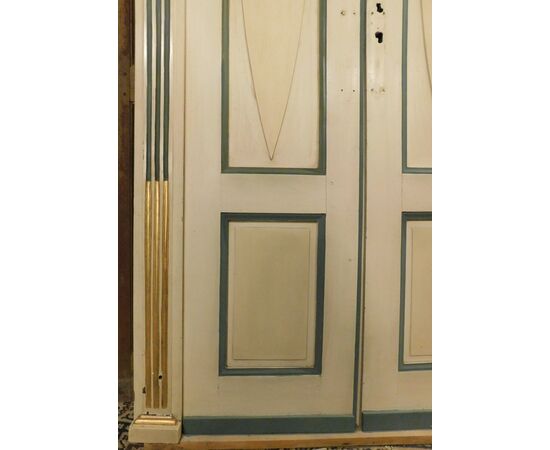PTS815 - Coppia di porte laccate con telaio, epoca '900, cm L 115 x H 235