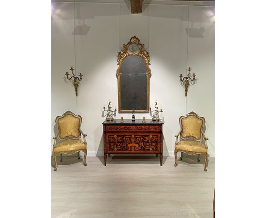 Specchiera in legno intagliato e dorato, Venezia, XVIII secolo