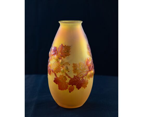 Gallé - Vase with botanical motif     