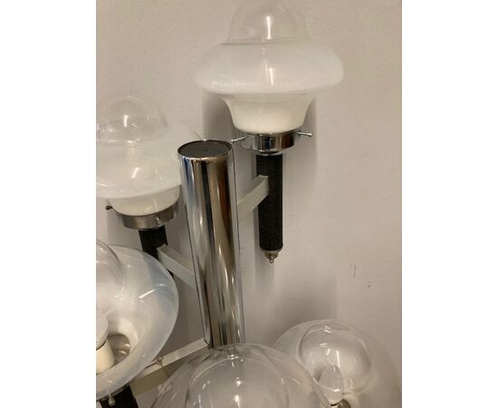 Piantana lampada modernariato anni 70 cinque luci . Metallo cromato e vetro murano . Design Altezza cm 150
