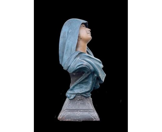 Busto di figura femminile in terracotta.Firma Rene’ Charles Masse.( 1855-1913).Francia.