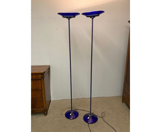 Coppia di lampade  vetro blu  Murano anni 80 Arteluce Jill Altezza cm  195 Modernariato 