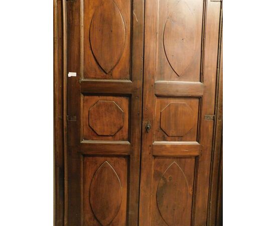 pts352 n.5 double doors with poplar frame mis. 134 x 269 h     